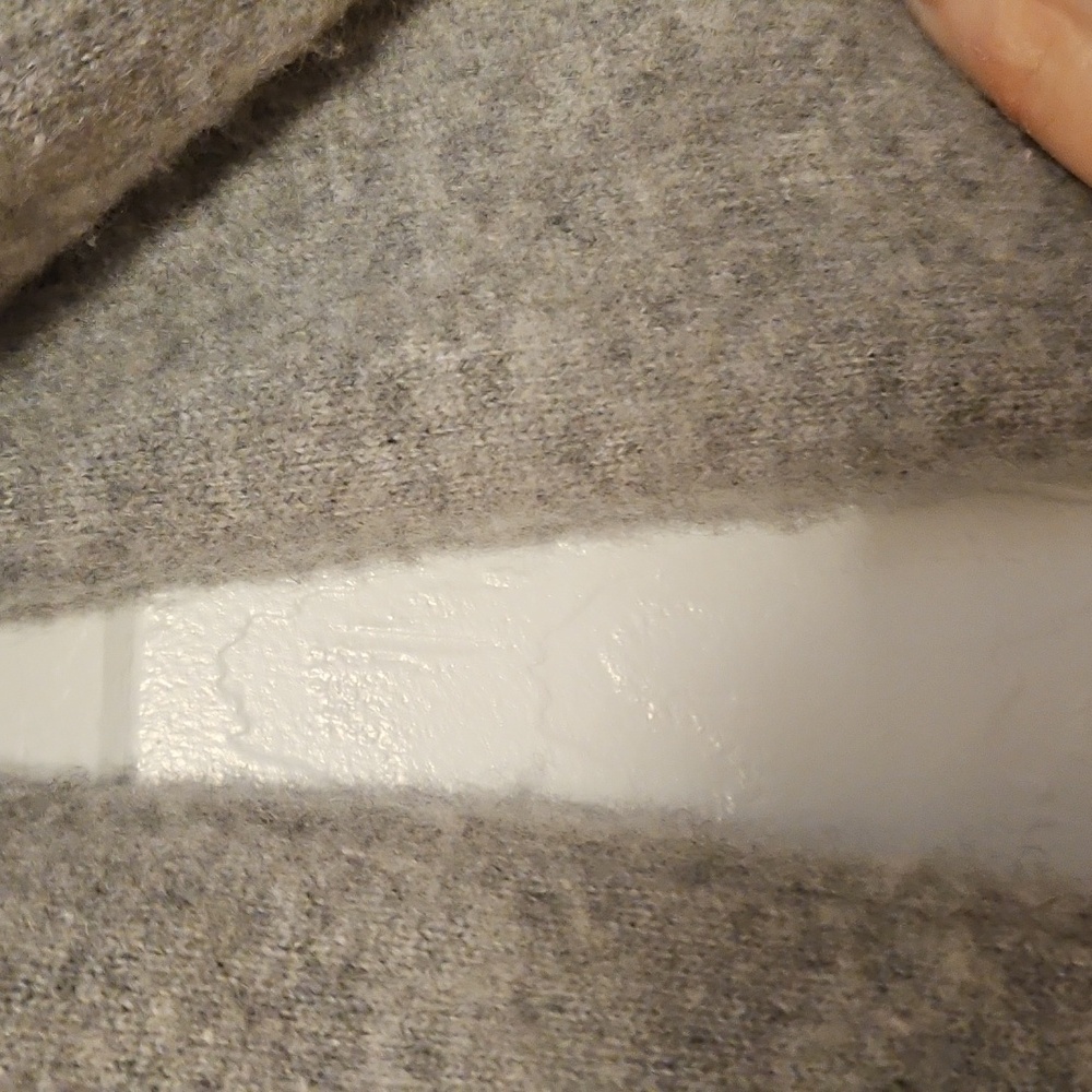 J. Crew 100% Cashmere Light Gray Women's Crew Neck Sweater - Picture 7 of 13